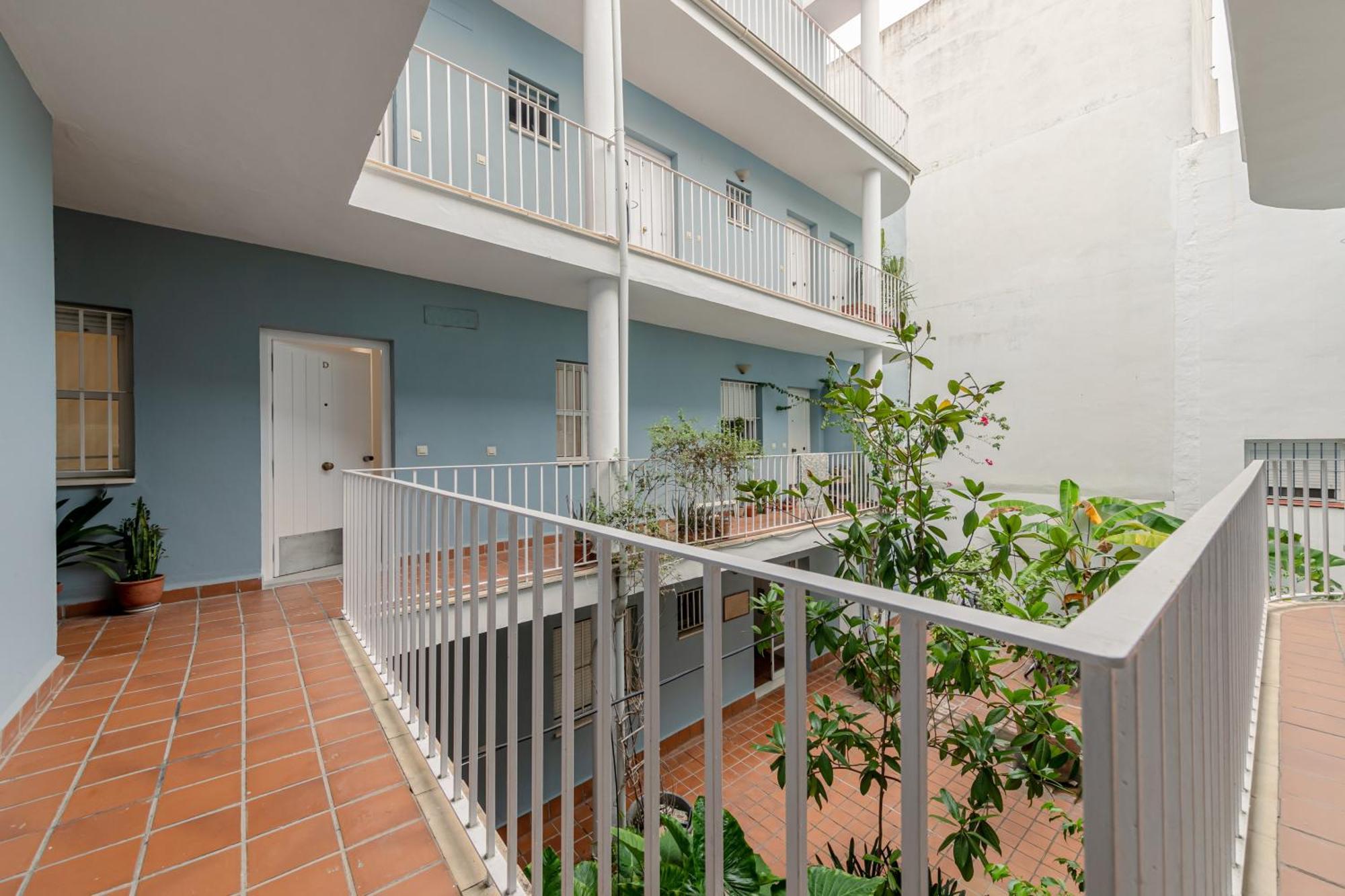 Isg Apartments Becquer Free Parking Inside The Building Seville Ngoại thất bức ảnh