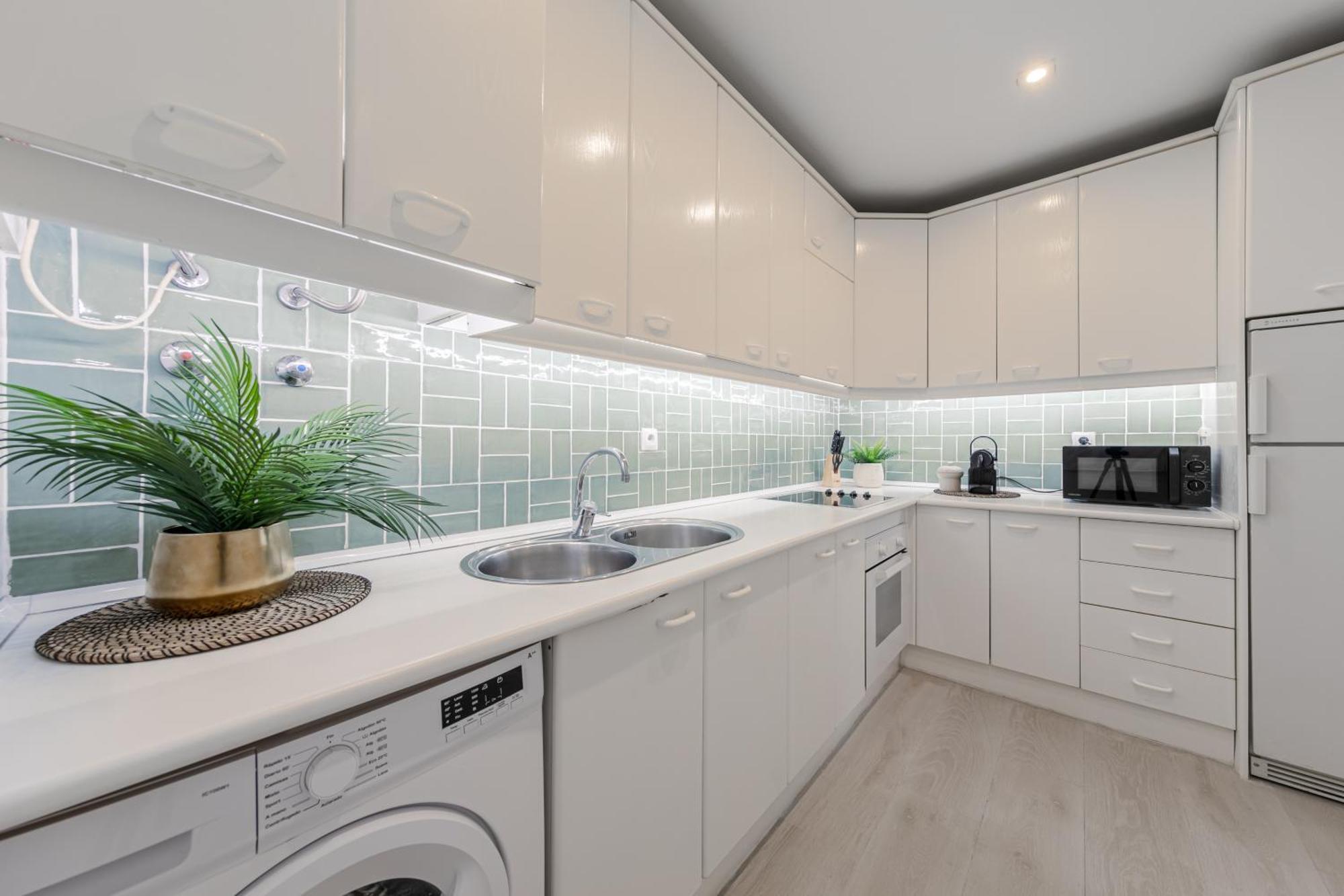 Isg Apartments Becquer Free Parking Inside The Building Seville Ngoại thất bức ảnh